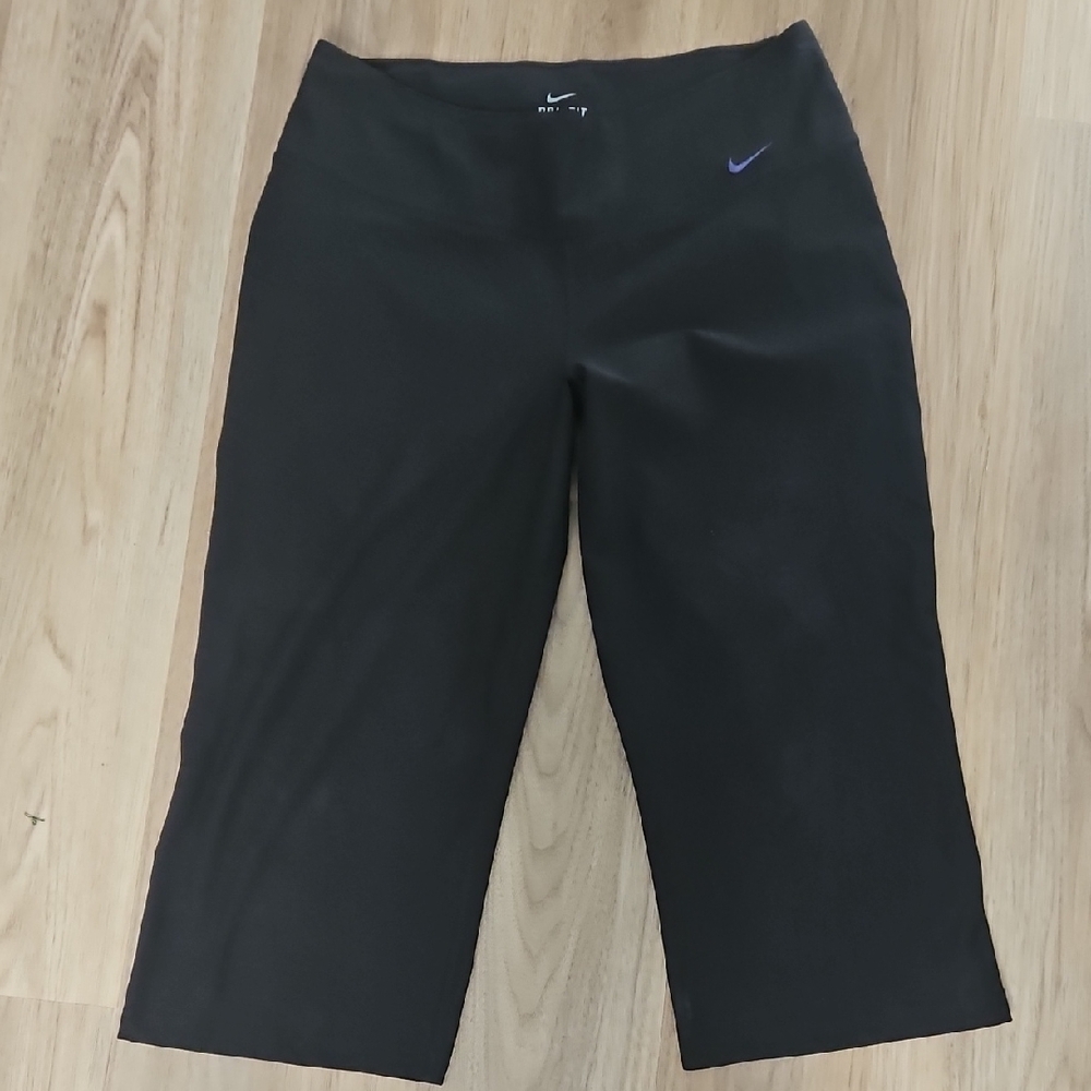 Nike Black and Purple Athletic Capris